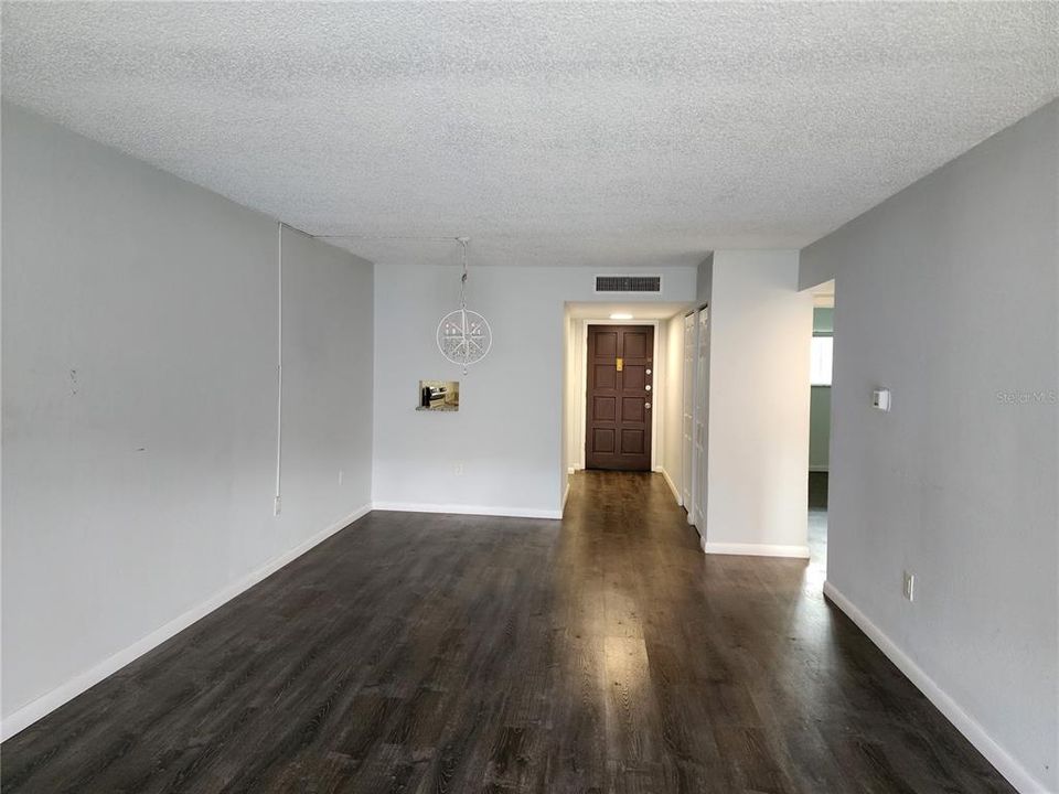 En Venta: $139,000 (2 camas, 1 baños, 865 Pies cuadrados)