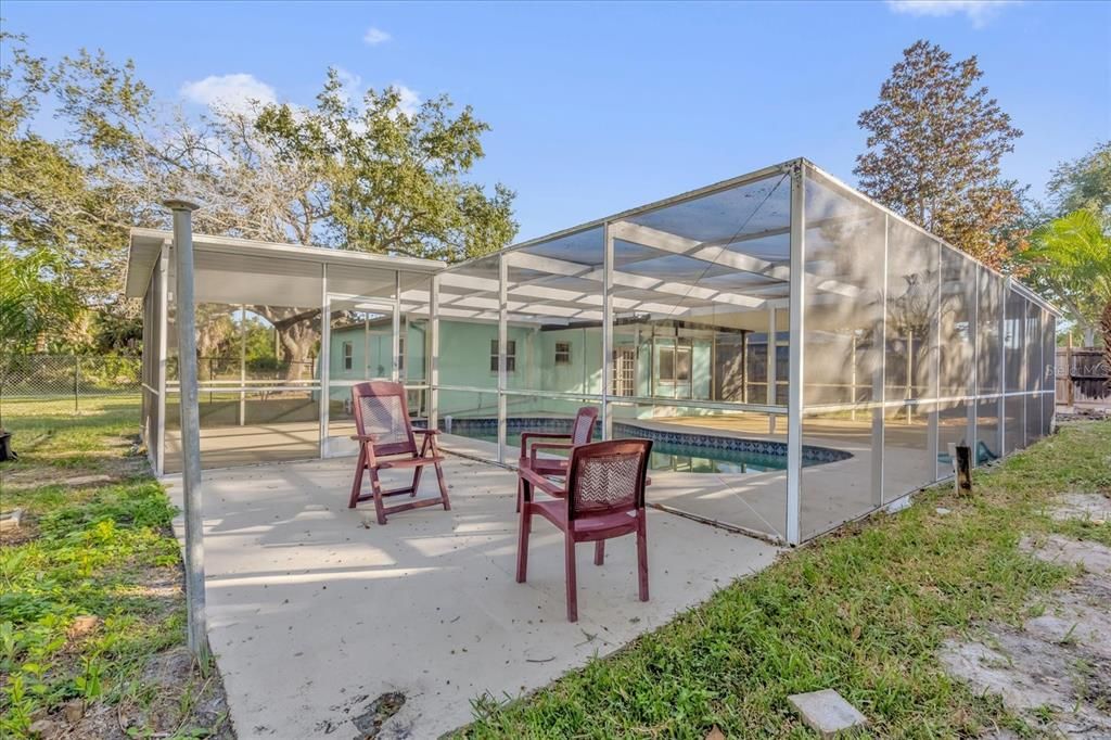 На продажу: $235,000 (2 спален, 1 ванн, 858 Квадратных фут)