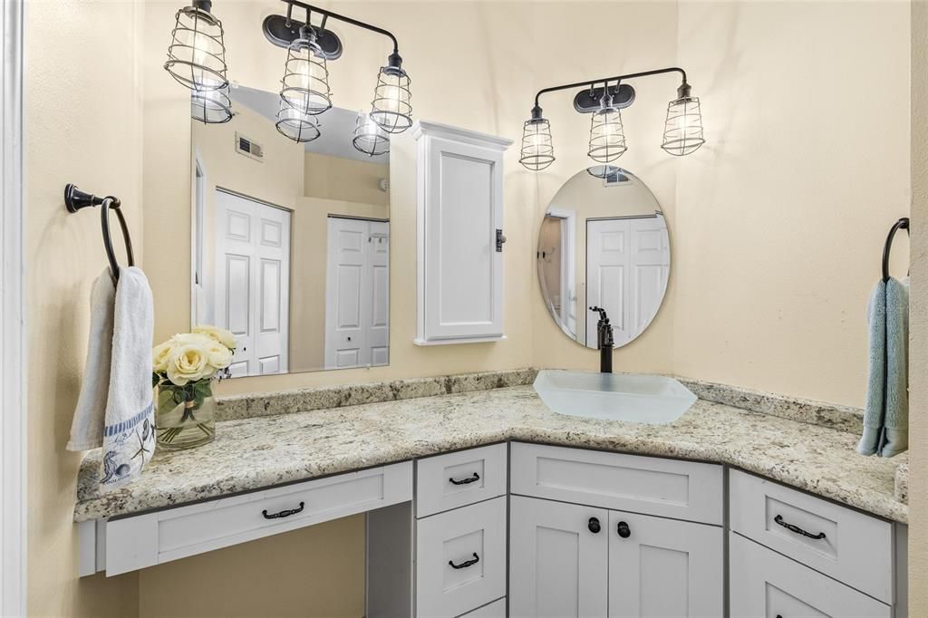 合同活跃: $575,000 (3 贝兹, 2 浴室, 1265 平方英尺)