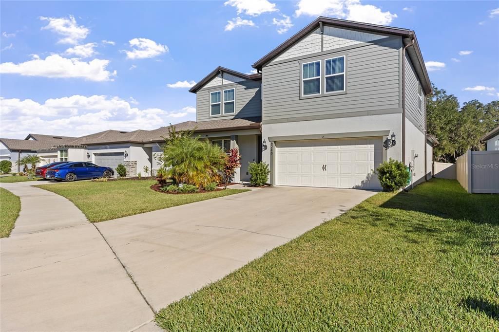 待售: $425,000 (5 贝兹, 3 浴室, 2885 平方英尺)