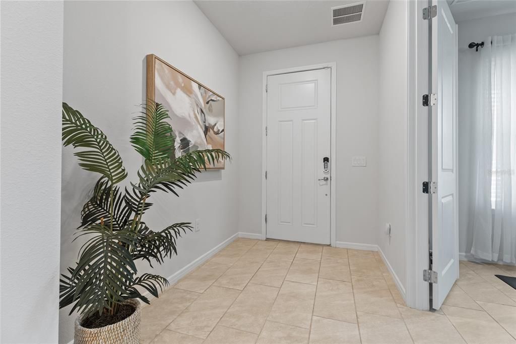 待售: $425,000 (5 贝兹, 3 浴室, 2885 平方英尺)