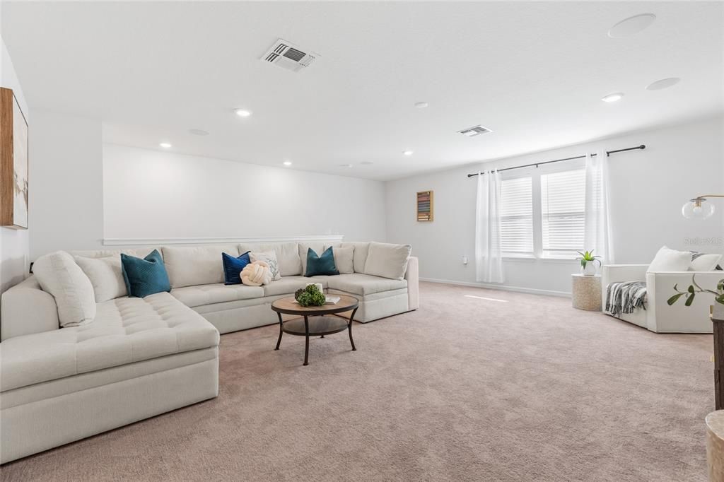 待售: $425,000 (5 贝兹, 3 浴室, 2885 平方英尺)