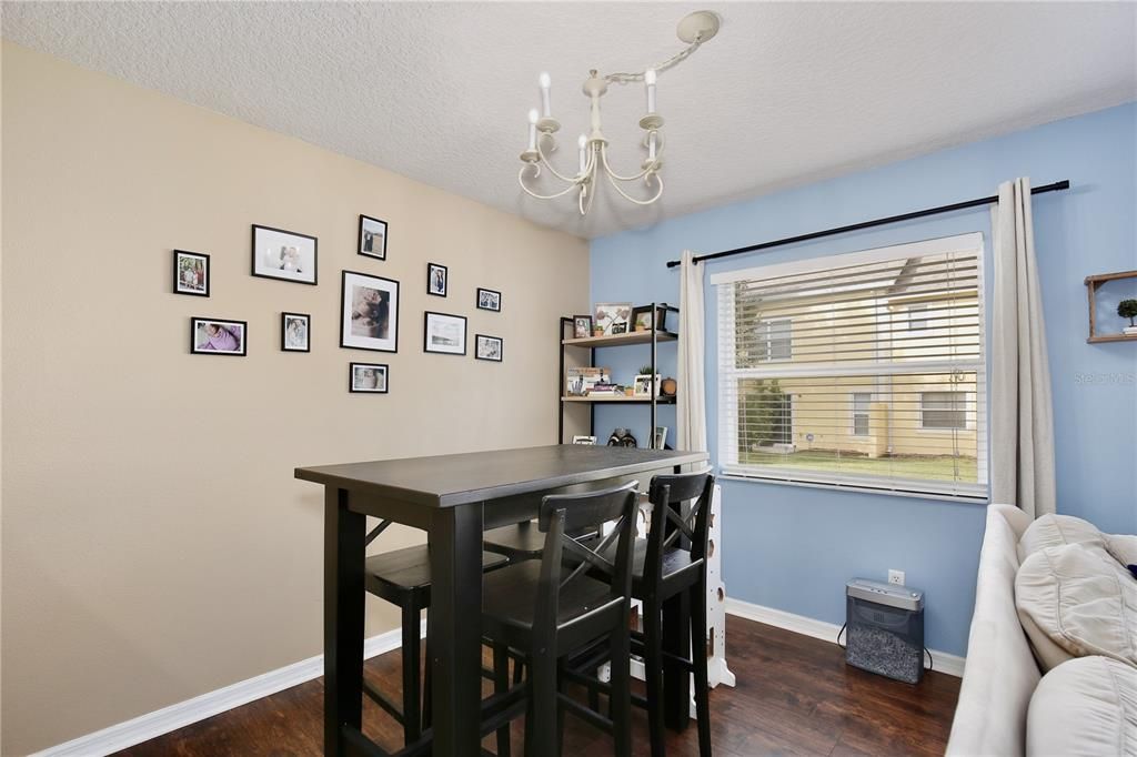 待售: $315,000 (2 贝兹, 2 浴室, 1344 平方英尺)