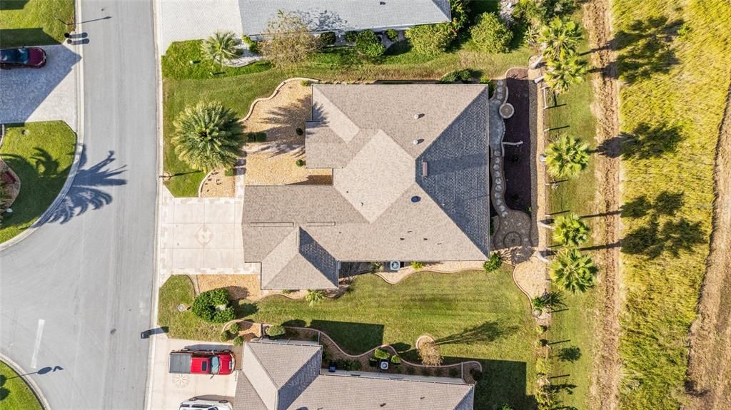 Active With Contract: $409,999 (3 beds, 2 baths, 1958 Square Feet)