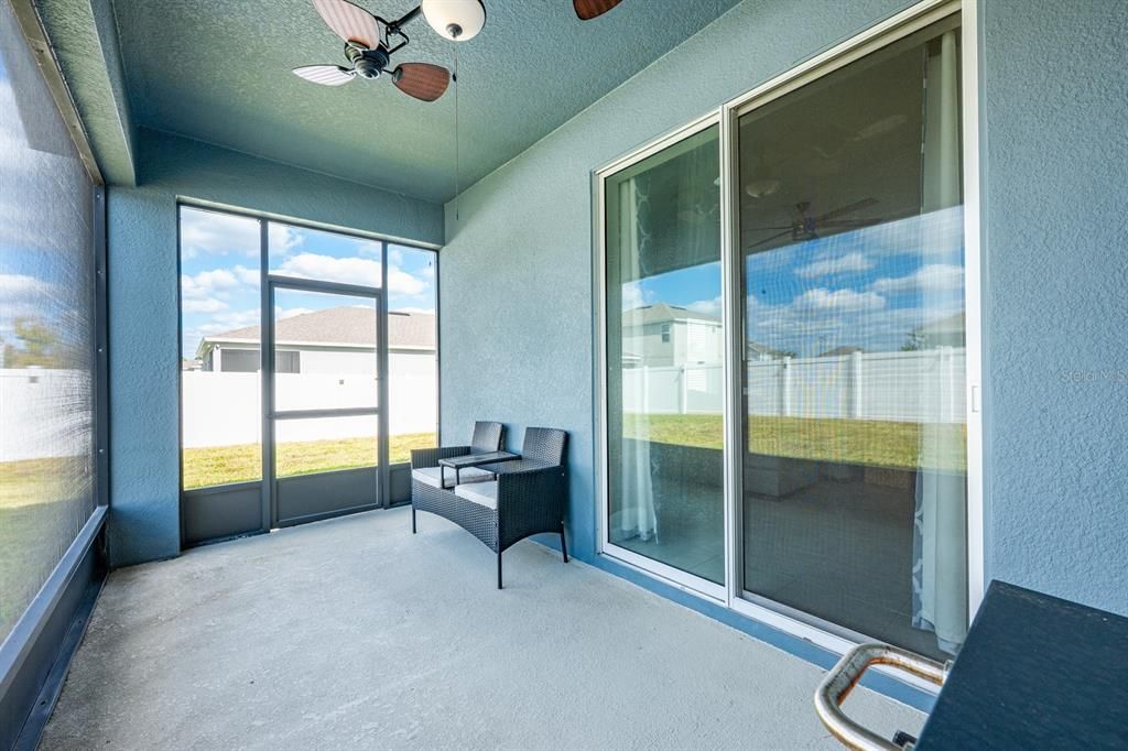 合同活跃: $360,000 (5 贝兹, 2 浴室, 2111 平方英尺)