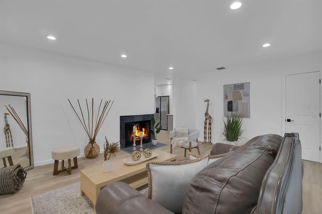 For Sale: $810,000 (4 beds, 3 baths, 2116 Square Feet)