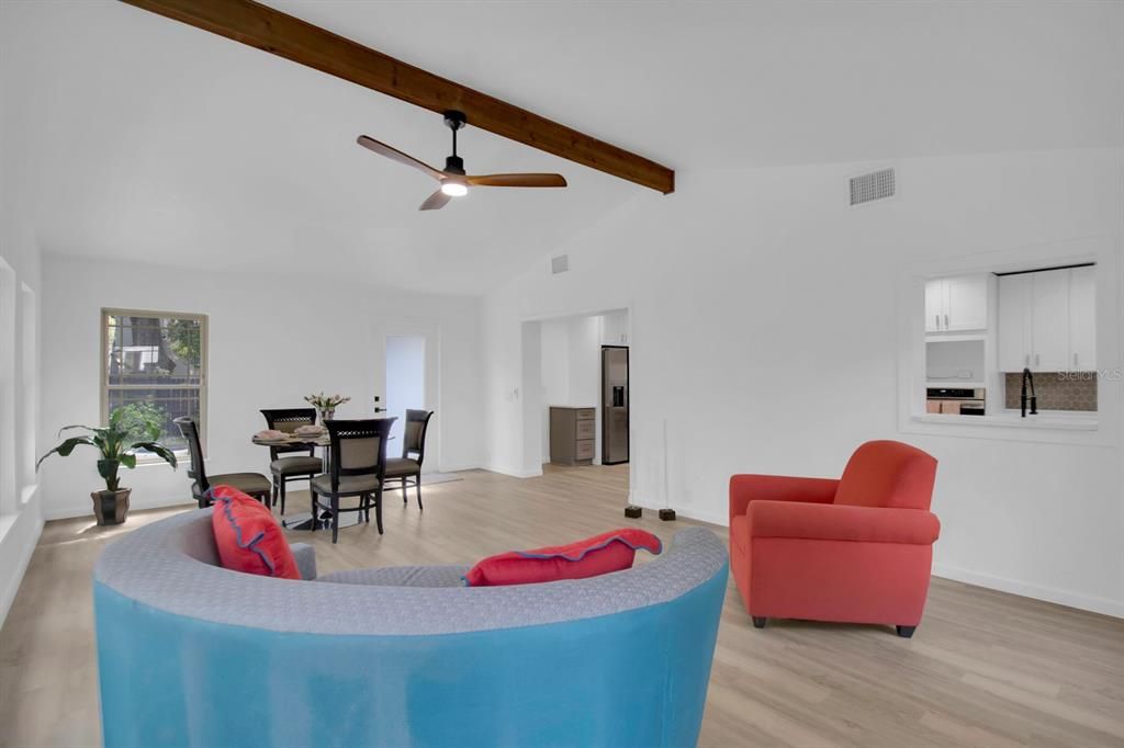 For Sale: $810,000 (4 beds, 3 baths, 2116 Square Feet)