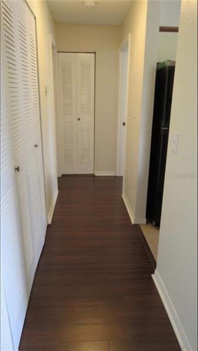 For Sale: $119,495 (1 beds, 1 baths, 673 Square Feet)