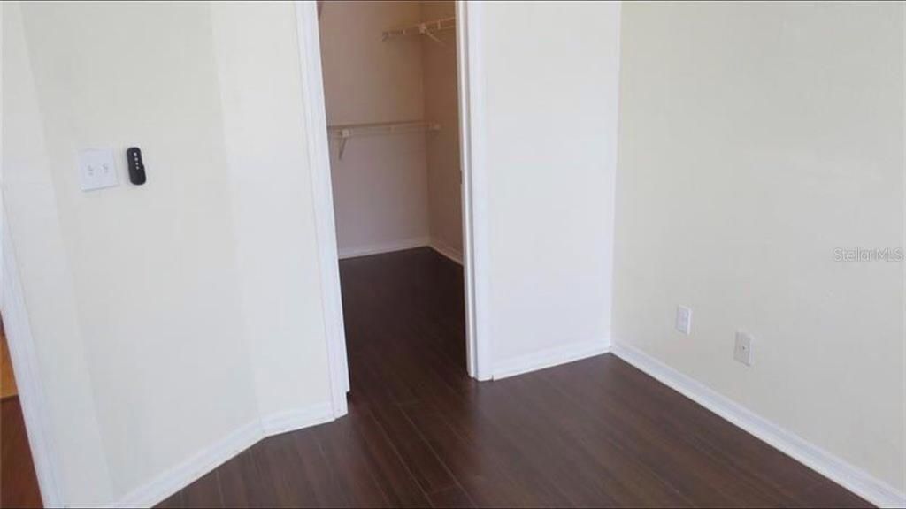 For Sale: $119,495 (1 beds, 1 baths, 673 Square Feet)
