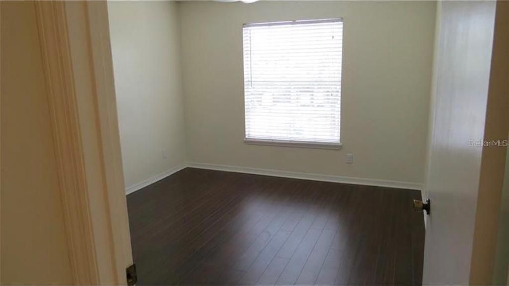 For Sale: $119,495 (1 beds, 1 baths, 673 Square Feet)