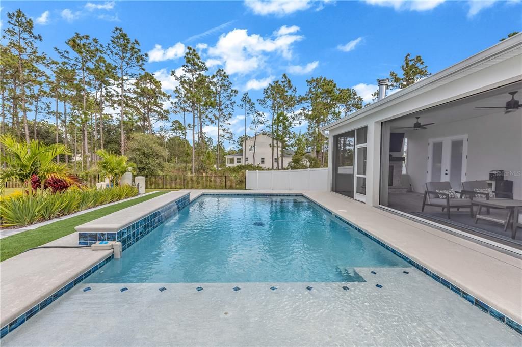 Под контрактом: $985,000 (4 спален, 4 ванн, 2870 Квадратных фут)