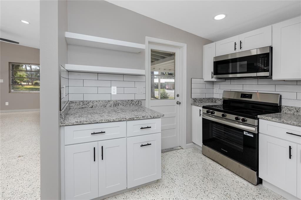 En Venta: $349,900 (2 camas, 1 baños, 982 Pies cuadrados)