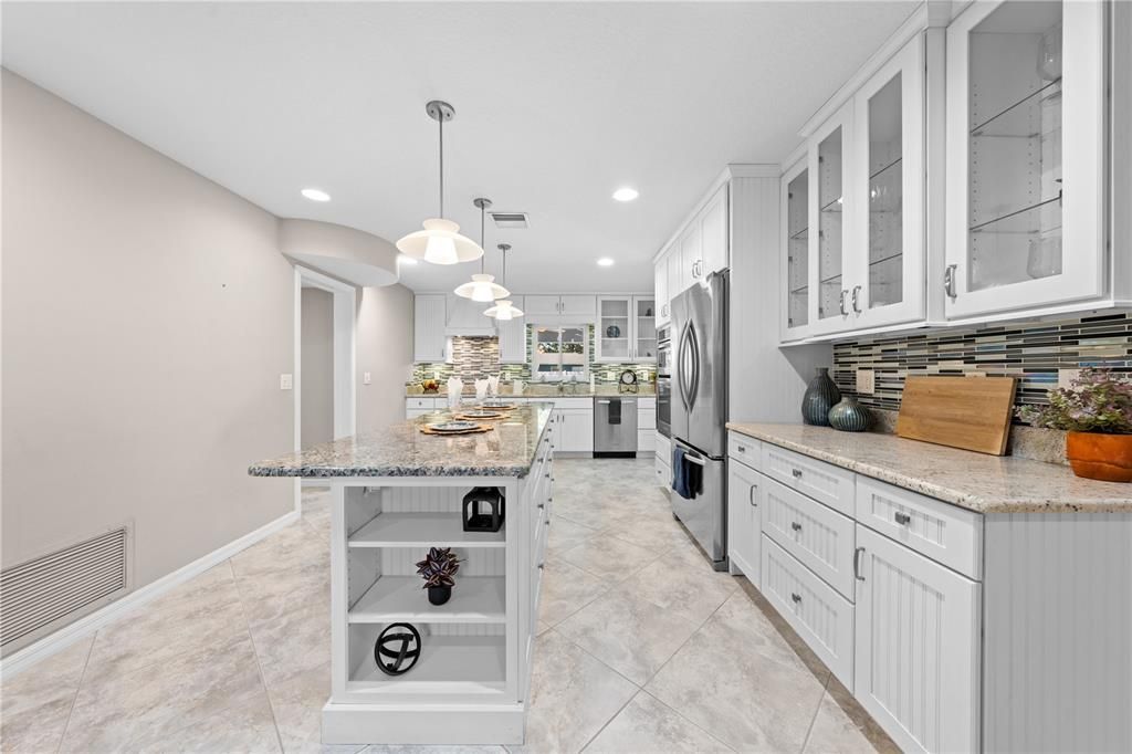 Active With Contract: $499,900 (4 beds, 3 baths, 2126 Square Feet)