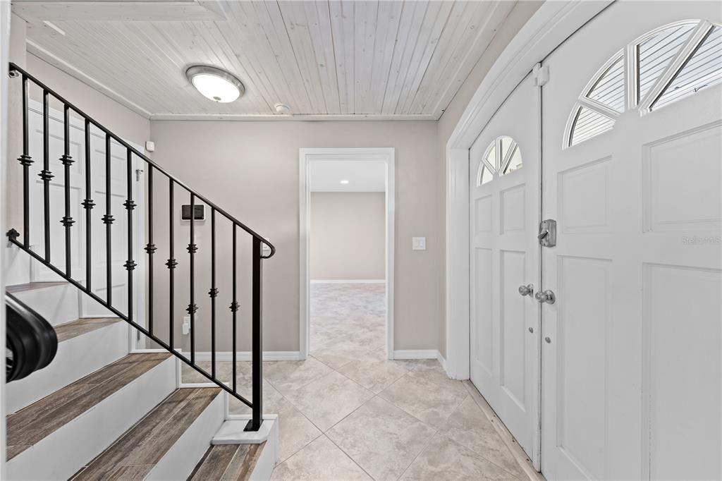 Active With Contract: $499,900 (4 beds, 3 baths, 2126 Square Feet)