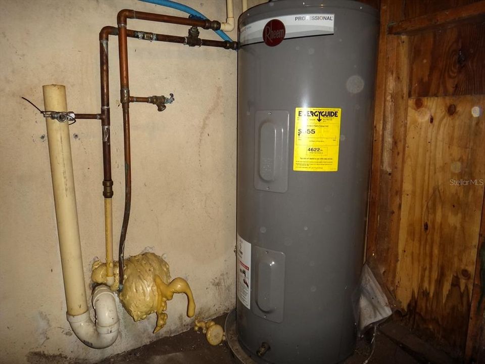 待售: $209,000 (3 贝兹, 1 浴室, 900 平方英尺)