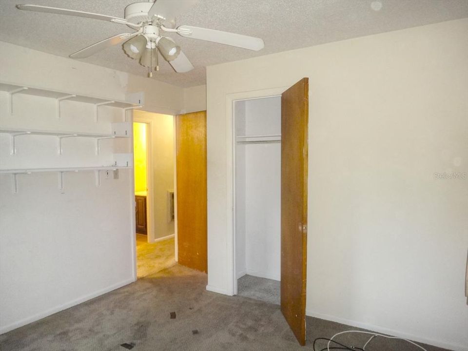 待售: $209,000 (3 贝兹, 1 浴室, 900 平方英尺)