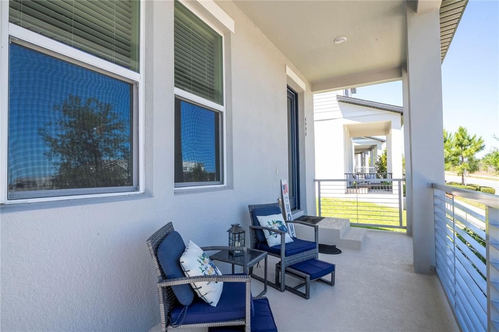 Active With Contract: $490,000 (3 beds, 2 baths, 1661 Square Feet)