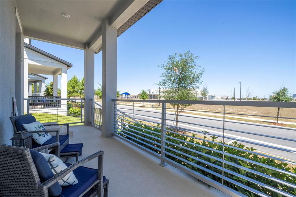 Active With Contract: $490,000 (3 beds, 2 baths, 1661 Square Feet)