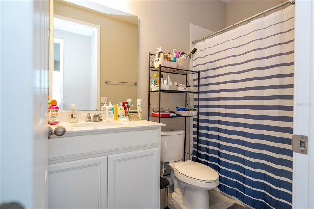 Active With Contract: $490,000 (3 beds, 2 baths, 1661 Square Feet)