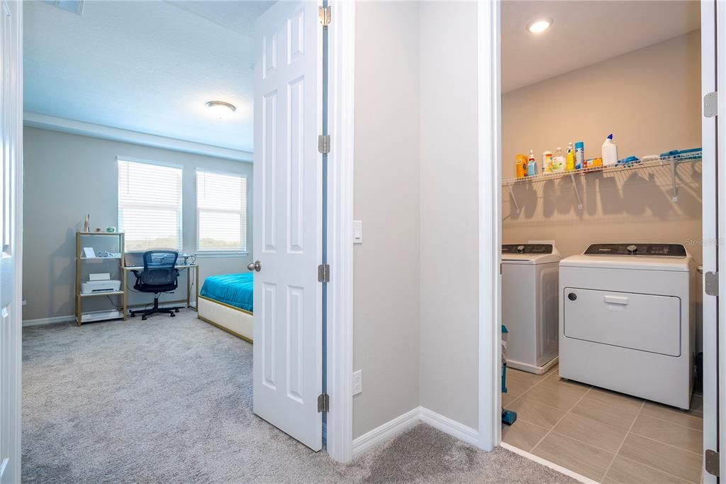 Active With Contract: $490,000 (3 beds, 2 baths, 1661 Square Feet)