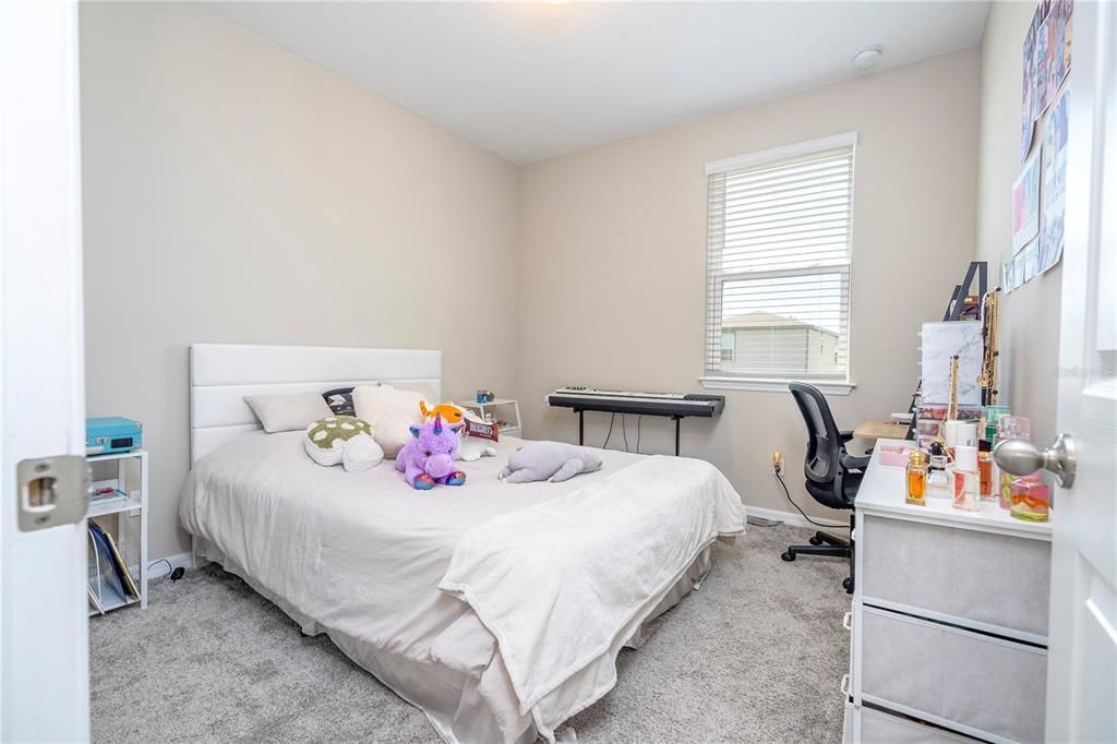 Active With Contract: $490,000 (3 beds, 2 baths, 1661 Square Feet)