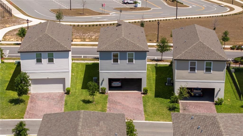 Active With Contract: $490,000 (3 beds, 2 baths, 1661 Square Feet)