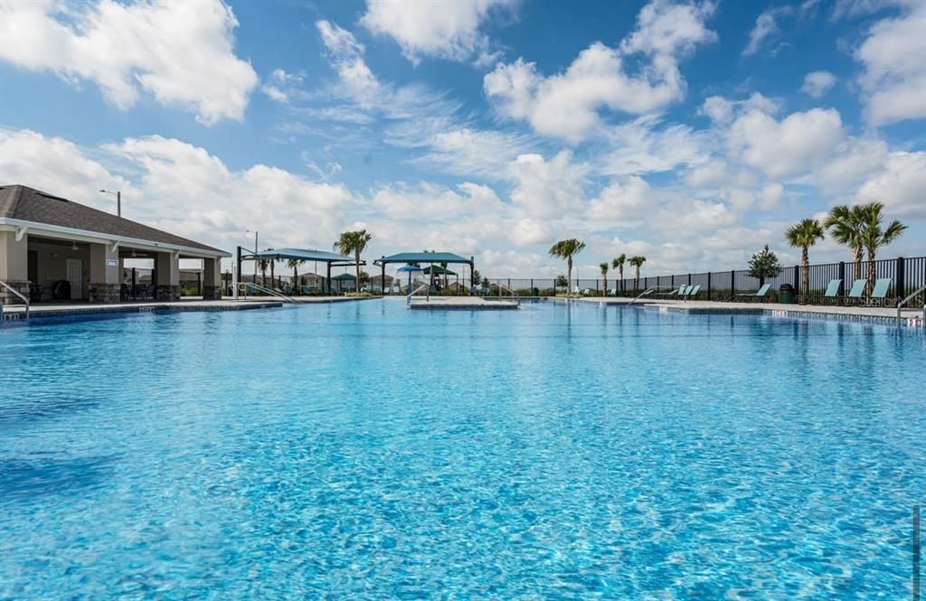 出租: $2,335 (3 贝兹, 2 浴室, 1690 平方英尺)