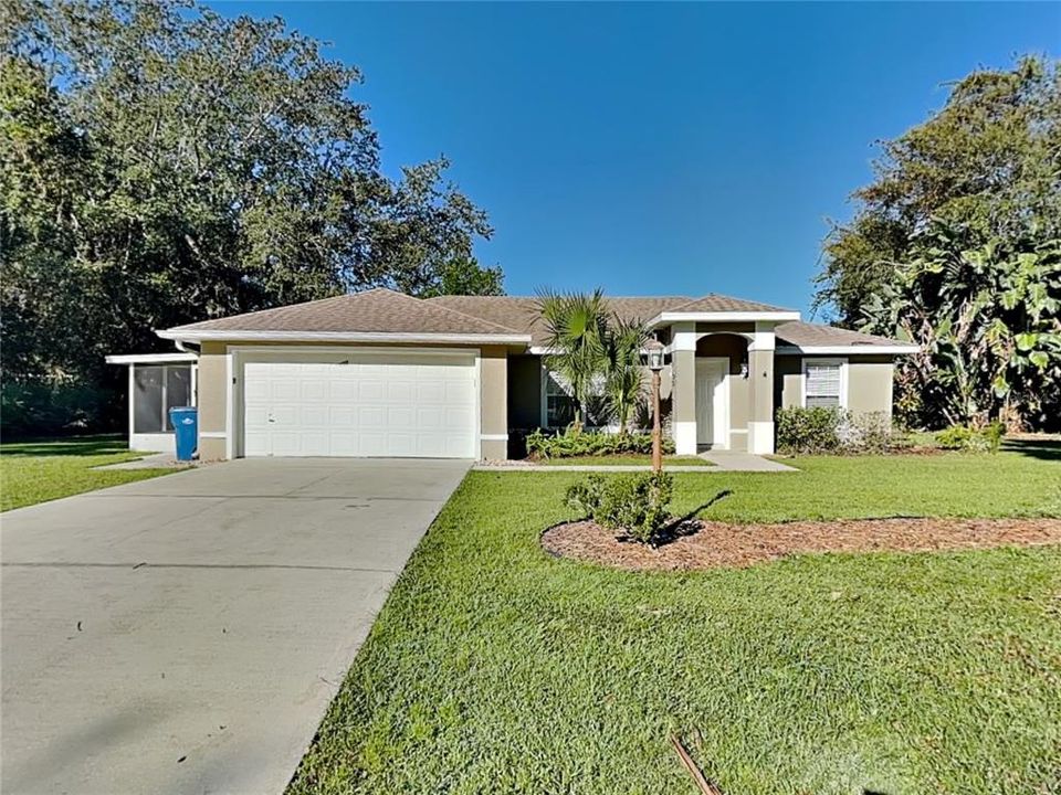 For Rent: $1,829 (3 beds, 2 baths, 1137 Square Feet)