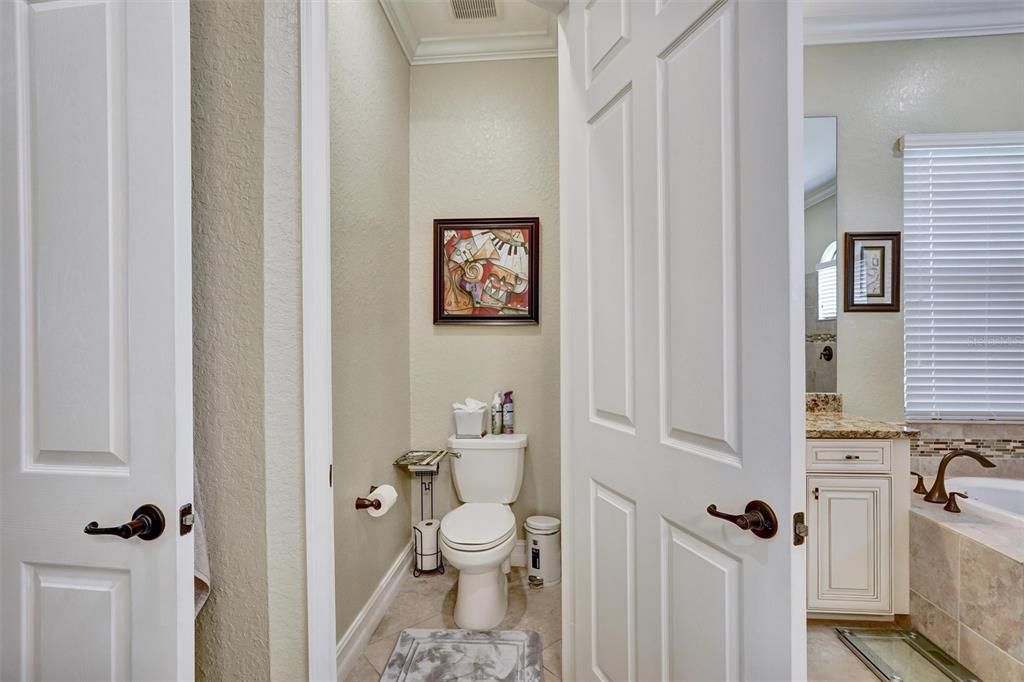 待售: $995,000 (4 贝兹, 3 浴室, 2533 平方英尺)