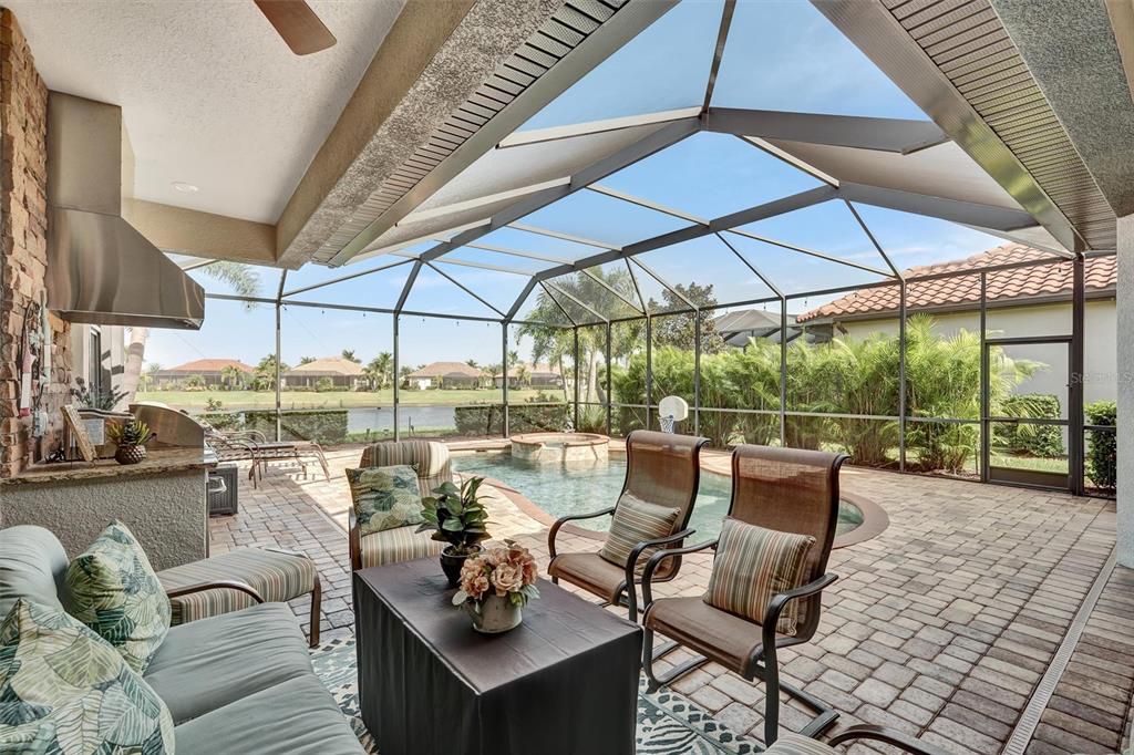 待售: $995,000 (4 贝兹, 3 浴室, 2533 平方英尺)