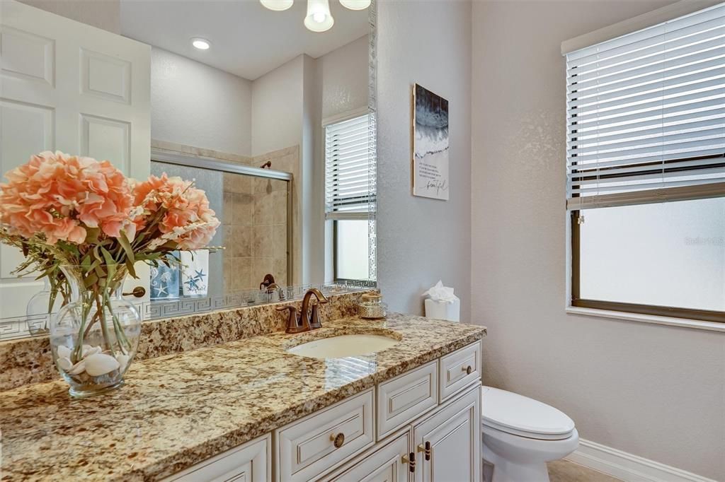 待售: $995,000 (4 贝兹, 3 浴室, 2533 平方英尺)