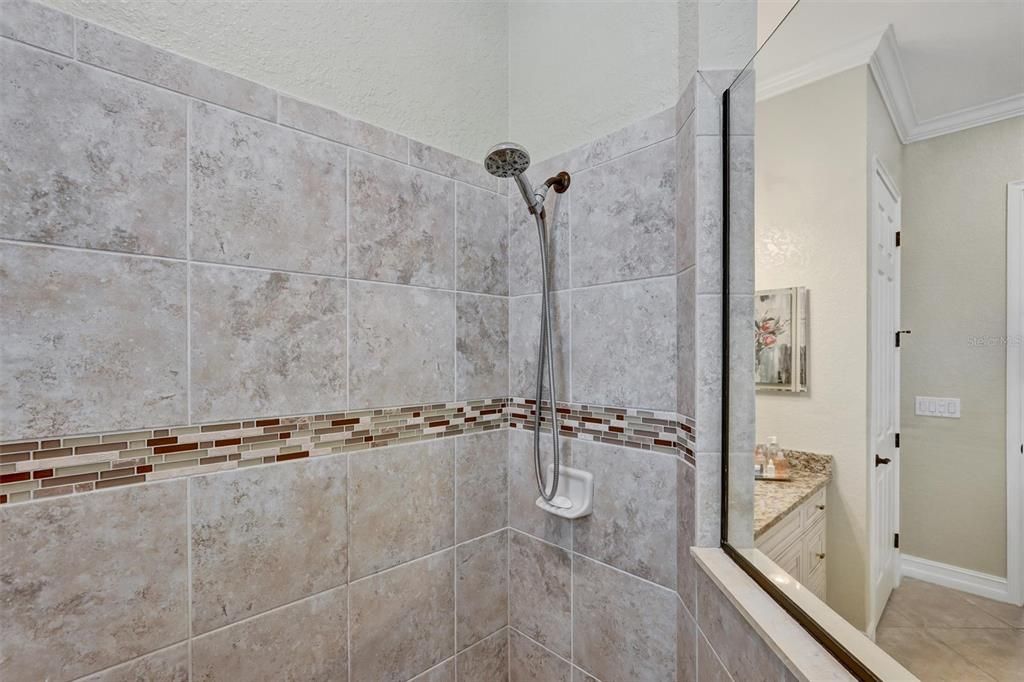 待售: $995,000 (4 贝兹, 3 浴室, 2533 平方英尺)