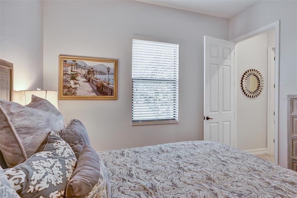 待售: $995,000 (4 贝兹, 3 浴室, 2533 平方英尺)