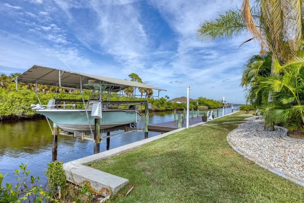 待售: $849,000 (3 贝兹, 2 浴室, 1933 平方英尺)