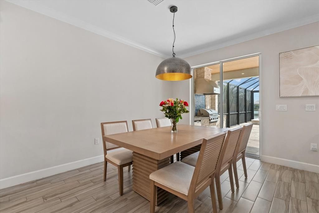 For Rent: $7,500 (5 beds, 4 baths, 2907 Square Feet)