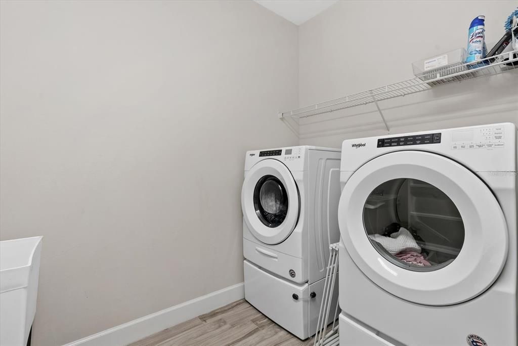 For Rent: $7,500 (5 beds, 4 baths, 2907 Square Feet)