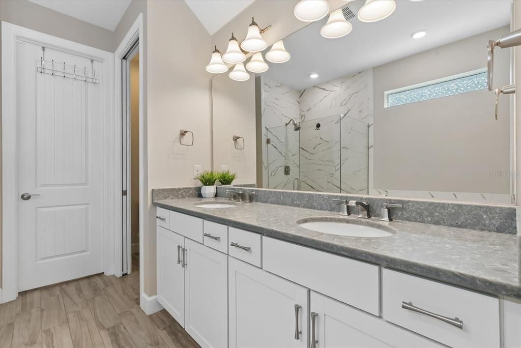 For Rent: $7,500 (5 beds, 4 baths, 2907 Square Feet)