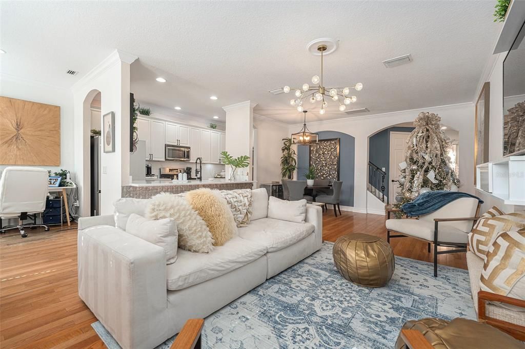 For Sale: $635,000 (3 beds, 2 baths, 1743 Square Feet)