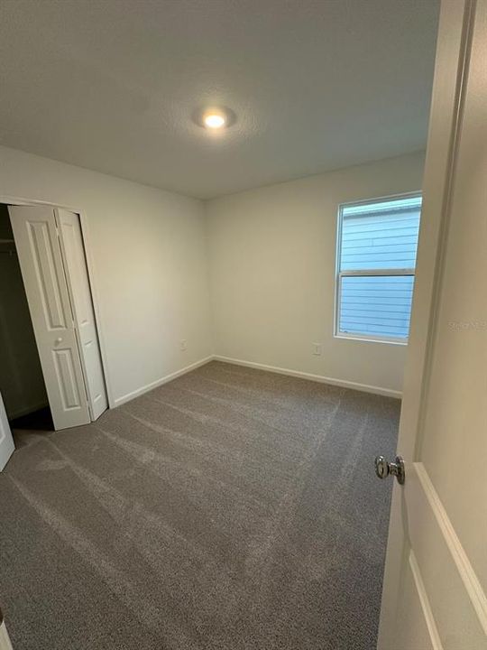 For Rent: $2,050 (4 beds, 2 baths, 1880 Square Feet)