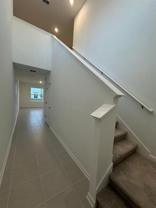 For Rent: $2,050 (4 beds, 2 baths, 1880 Square Feet)