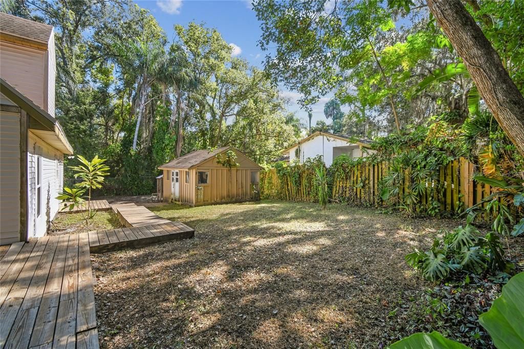 Activo con contrato: $350,000 (4 camas, 2 baños, 1248 Pies cuadrados)