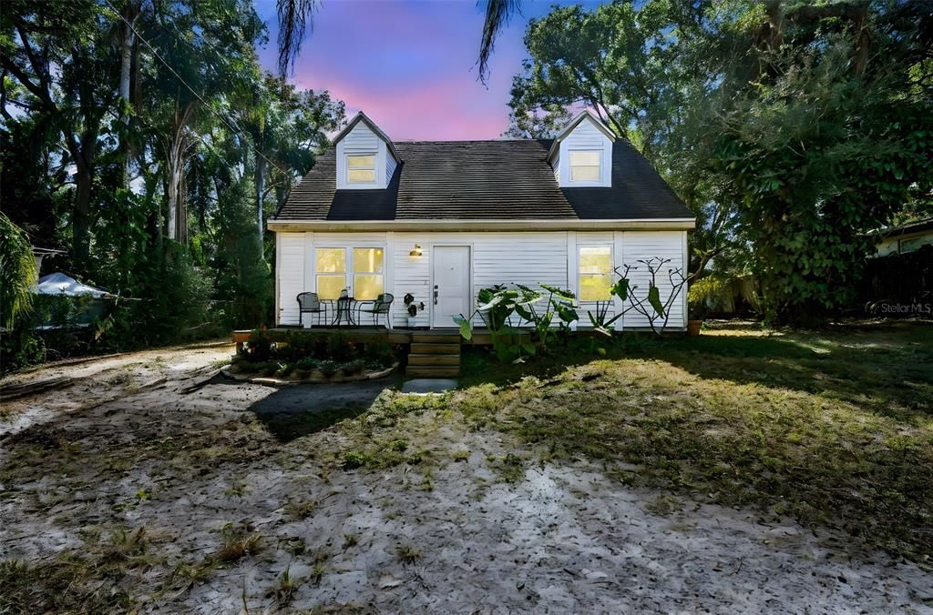 Activo con contrato: $350,000 (4 camas, 2 baños, 1248 Pies cuadrados)