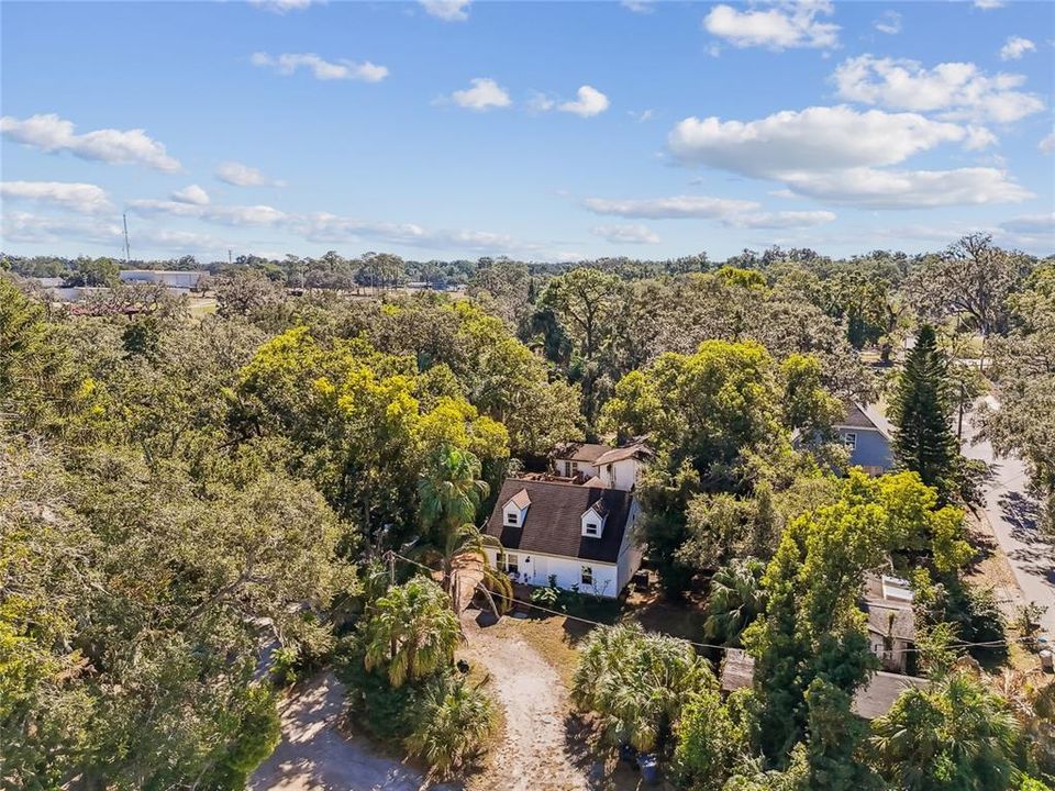 Activo con contrato: $350,000 (4 camas, 2 baños, 1248 Pies cuadrados)