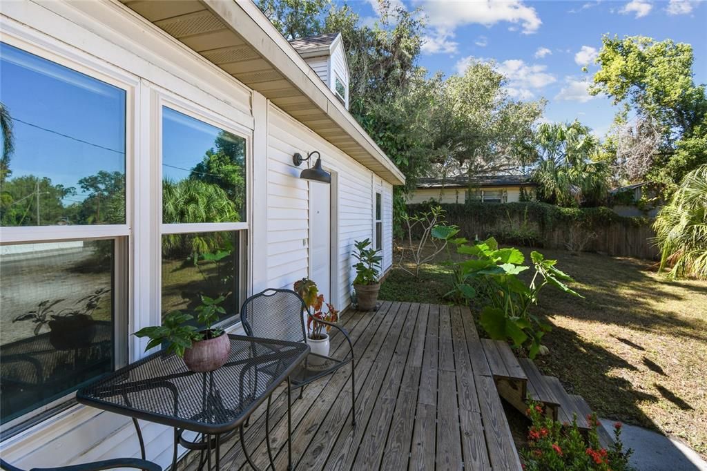 Activo con contrato: $350,000 (4 camas, 2 baños, 1248 Pies cuadrados)