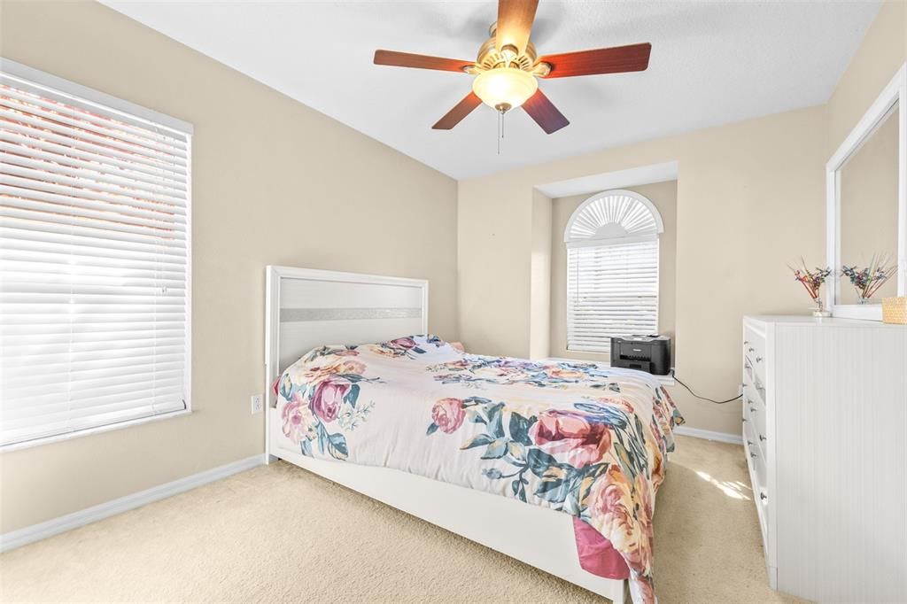 En Venta: $459,000 (3 camas, 2 baños, 1710 Pies cuadrados)