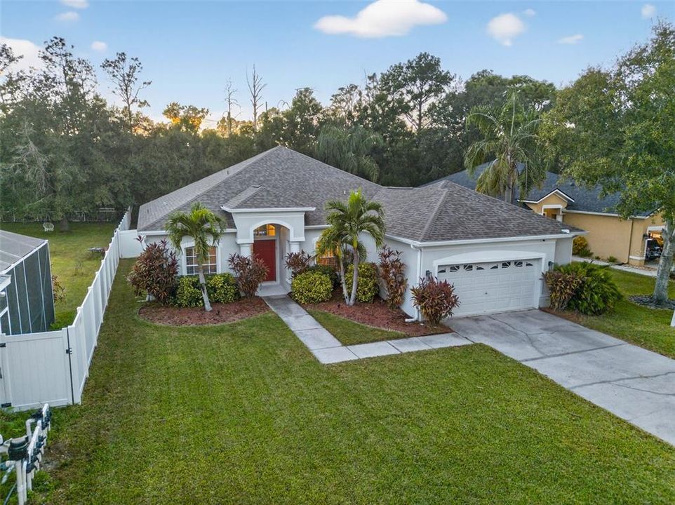 Active With Contract: $474,000 (4 beds, 3 baths, 2190 Square Feet)