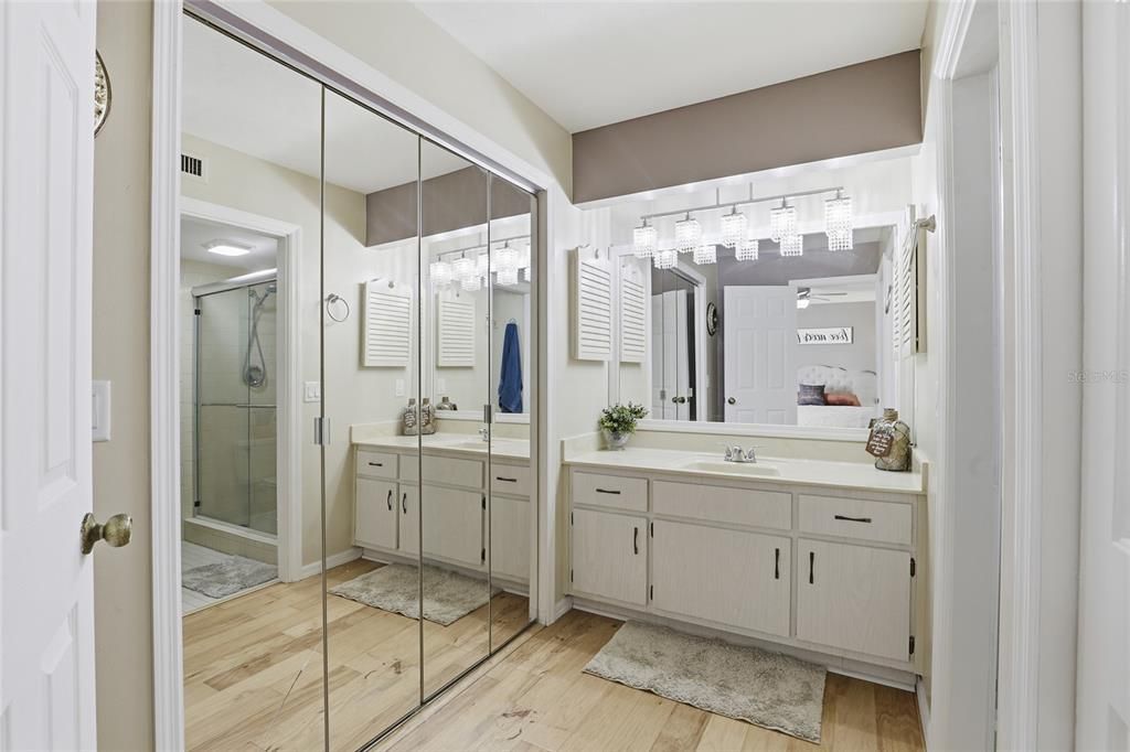 For Sale: $244,900 (3 beds, 2 baths, 1760 Square Feet)