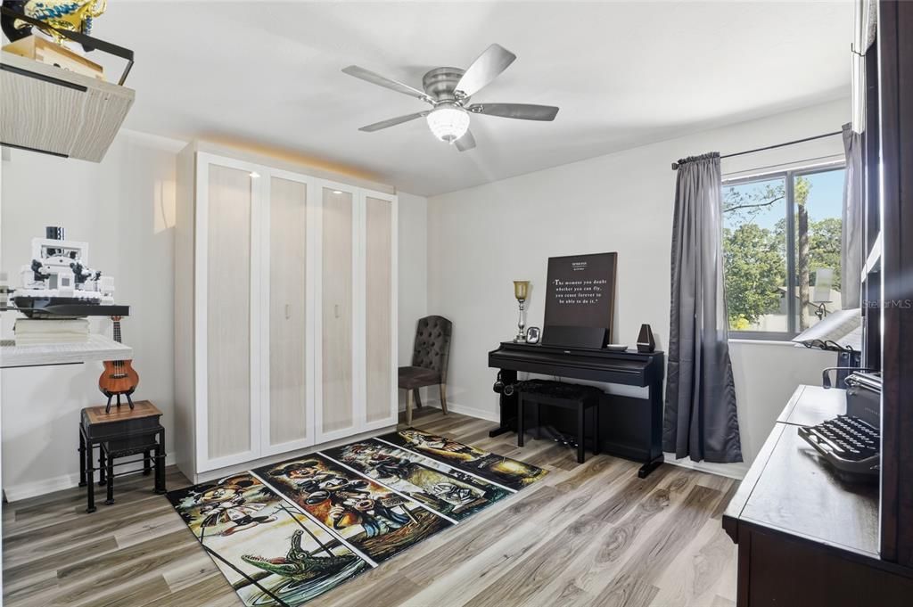 For Sale: $244,900 (3 beds, 2 baths, 1760 Square Feet)