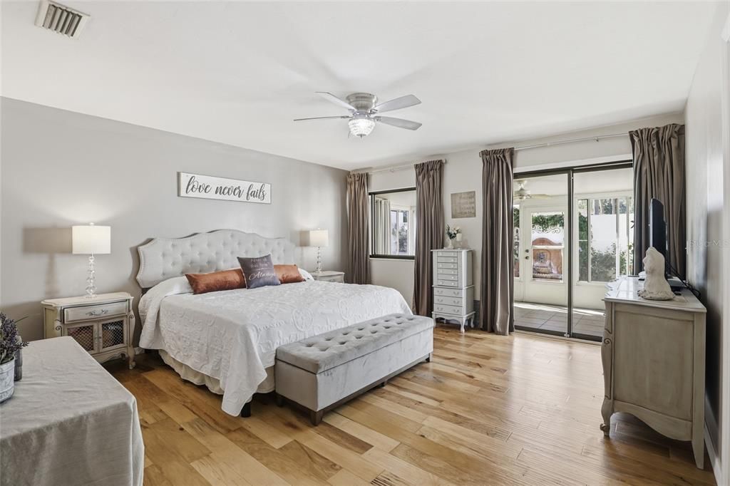 For Sale: $244,900 (3 beds, 2 baths, 1760 Square Feet)