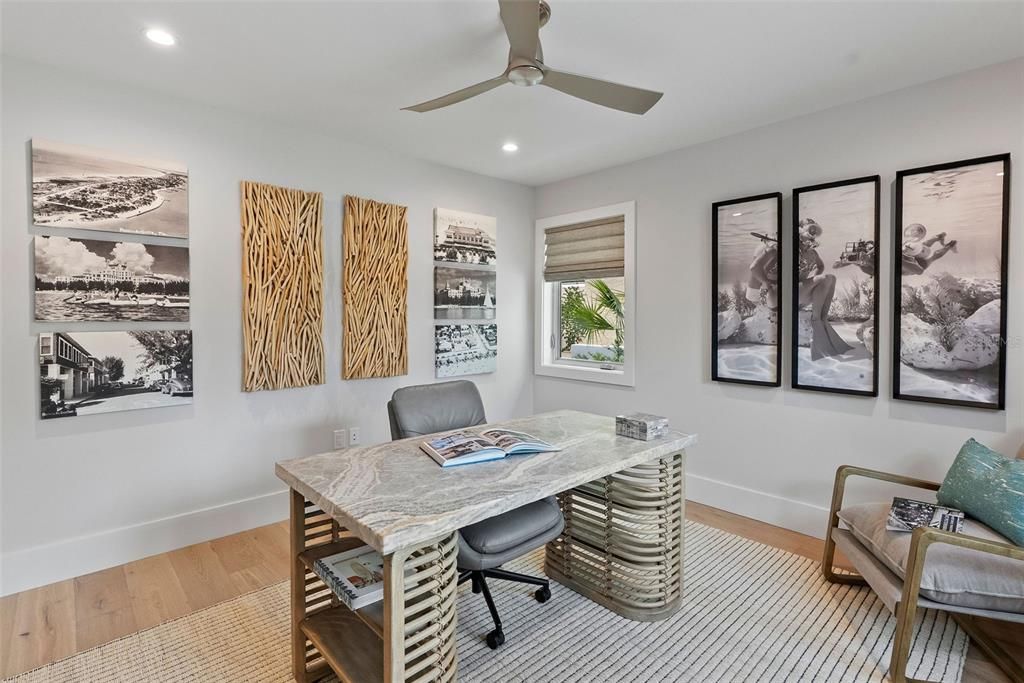 На продажу: $6,750,000 (3 спален, 3 ванн, 2264 Квадратных фут)